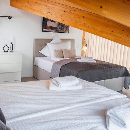 ※Luxus Loft Mit Boxspringbetten Und Heimkino ※ インツリンゲン エクステリア 写真