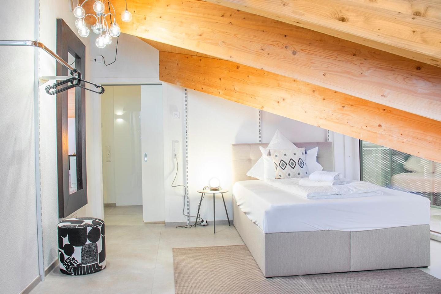 ※Luxus Loft Mit Boxspringbetten Und Heimkino ※ インツリンゲン エクステリア 写真